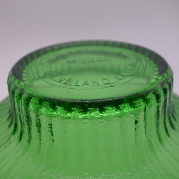 Vintage EO Brody Co M2000 Cleveand O.USA Green Glass Bowl - Picture 10 of 15